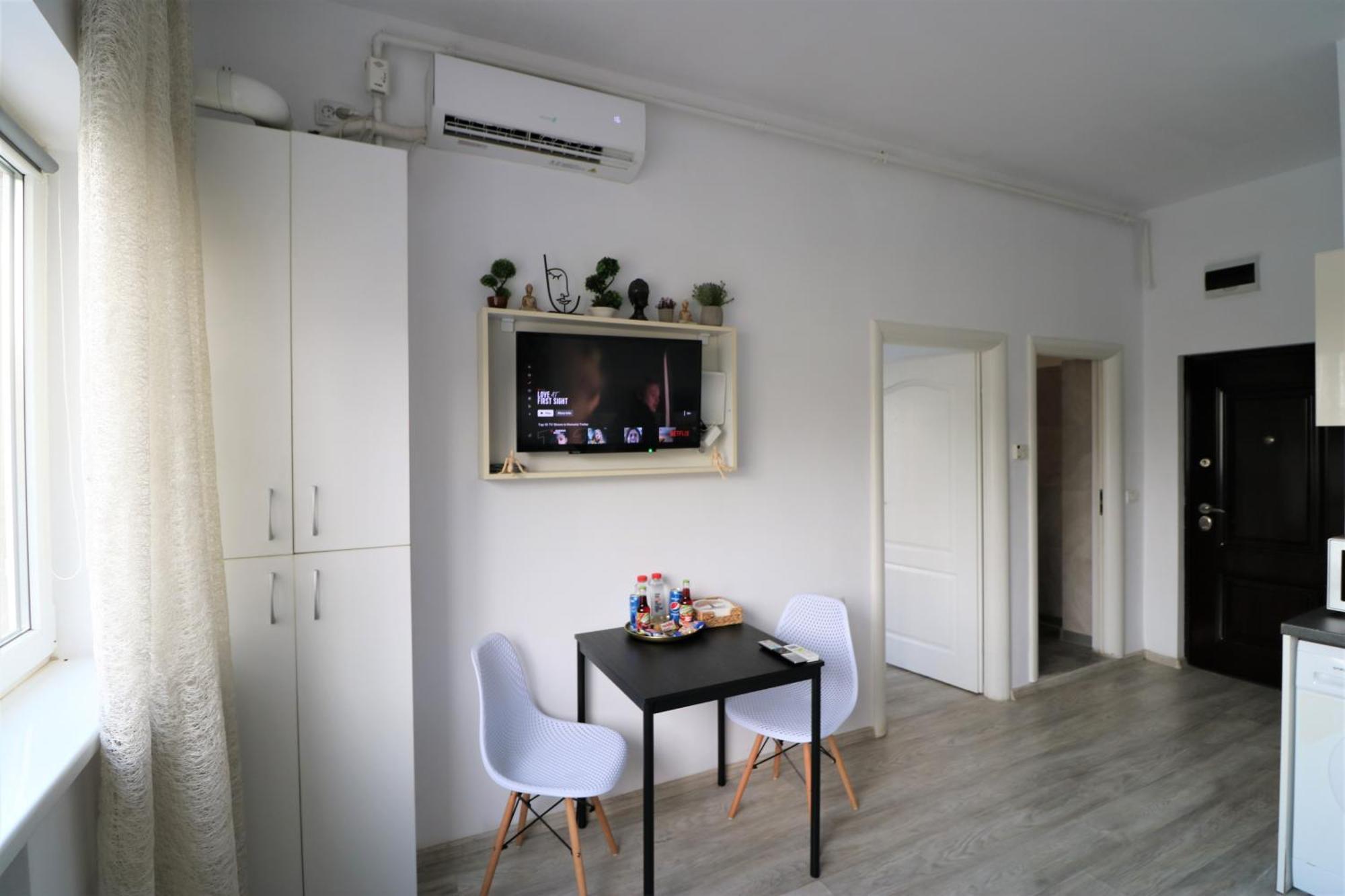 Cozy Deluxe Apartment - Old Town - Free Minibar Bukarest Exterior foto