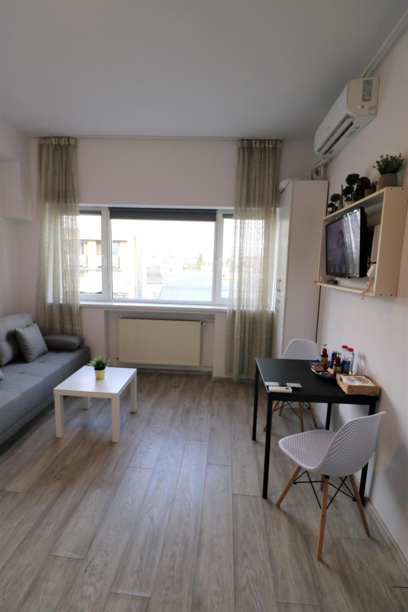 Cozy Deluxe Apartment - Old Town - Free Minibar Bukarest Exterior foto